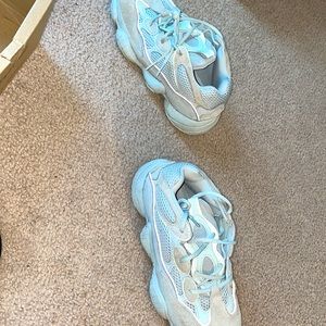 Yeezy 700 salts